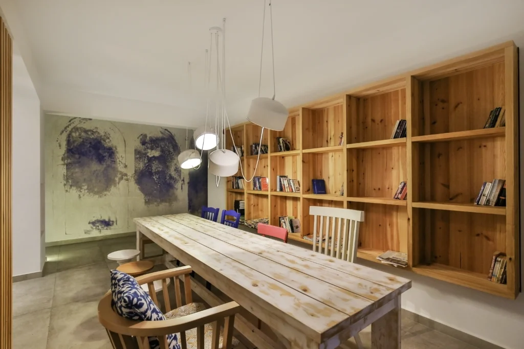Orion Hotel Faliraki Library